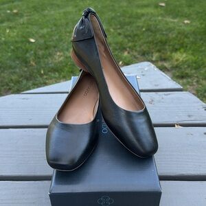 Bernardo Eloise Ballet Flats